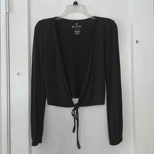 American eagle sexy soft black sweater